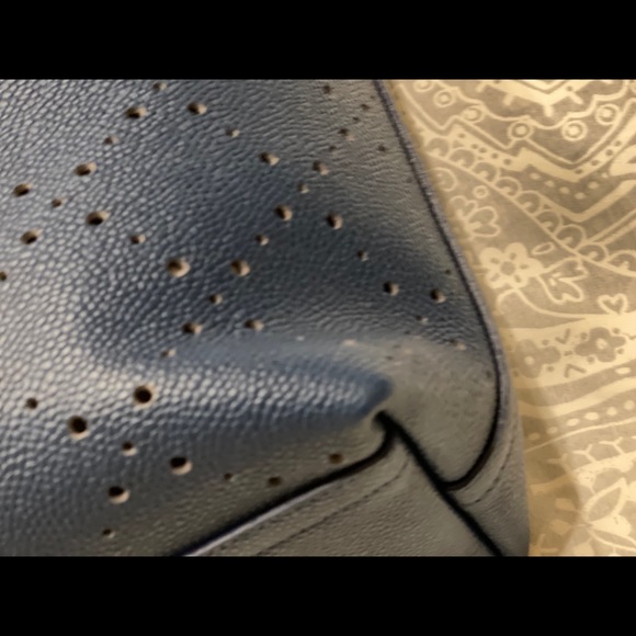 Chanel large shopping tote - Picture 4 of 10